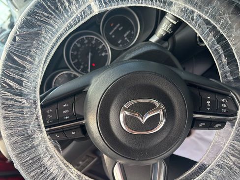 Used 2019 MAZDA CX-5 Touring image 2