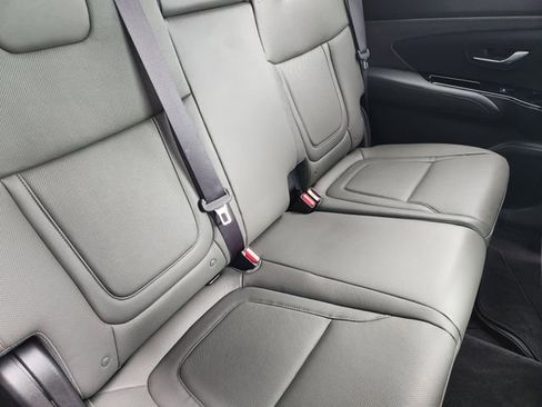Certified 2022 Hyundai Santa Cruz Limited AWD/4WD image 20