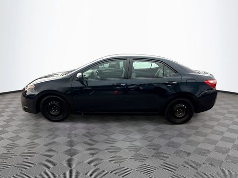 Used 2019 Toyota Corolla LE image 9