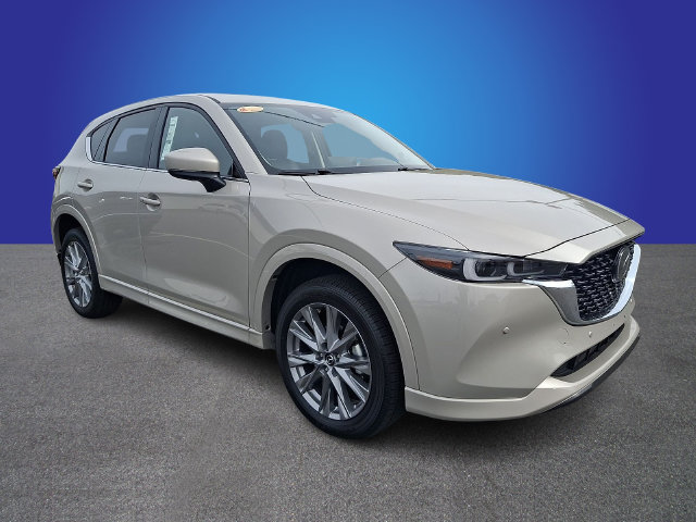 Used 2025 MAZDA CX-5 AWD 2.5 S w/ Premium Plus Pkg image 3