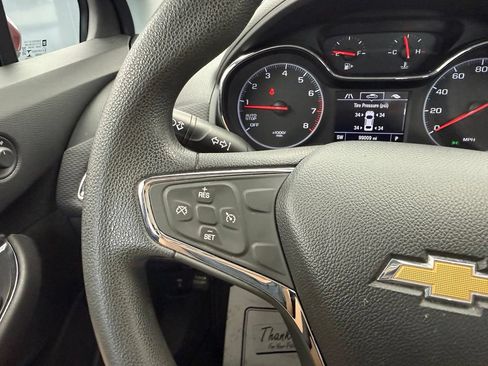 Used 2019 Chevrolet Cruze LT FWD image 46