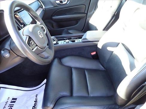 Used 2024 Volvo S60 B5 Ultimate image 10