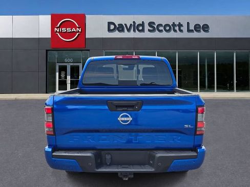 Used 2024 Nissan Frontier SL w/ Technology Package RWD image 8