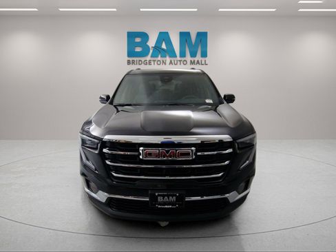 New 2025 GMC Acadia Elevation w/ Elevation Premium Package image 2