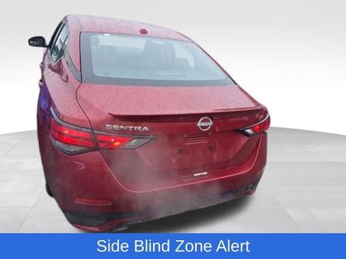Used 2025 Nissan Sentra SR image 6