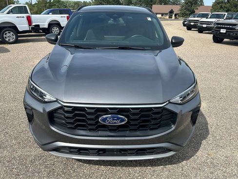 Used 2024 Ford Escape ST-Line w/ Tech Pack #1 AWD/4WD image 2