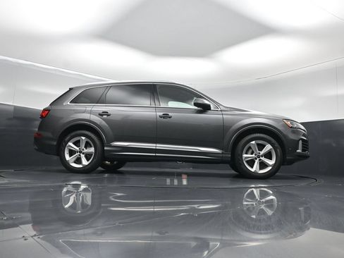 Used 2024 Audi Q7 2.0T Premium AWD/4WD image 45