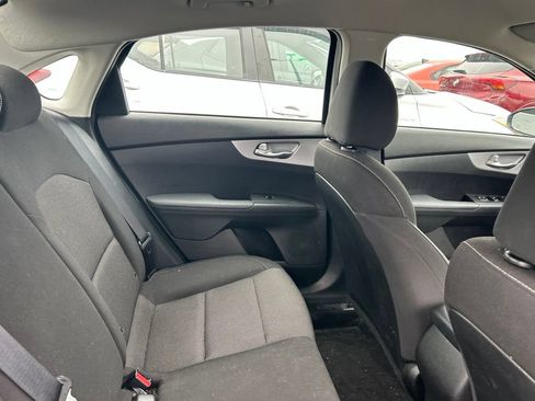 Used 2023 Kia Forte LXS FWD image 11