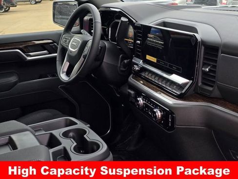 New 2026 GMC Sierra 1500 SLE w/ X31 Off-Road Package image 15