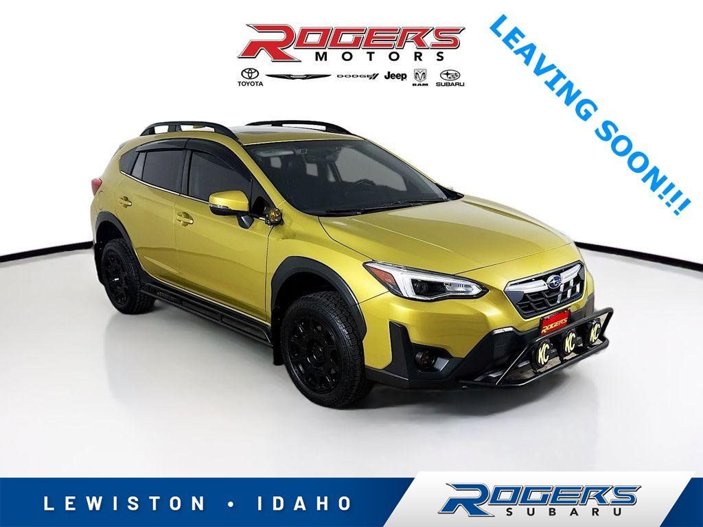 Used 2021 Subaru Crosstrek 2.5i Limited w/ Moonroof Package 2 AWD/4WD image 1