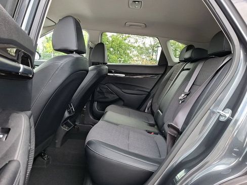 Used 2024 Kia Seltos X-Line AWD/4WD image 13