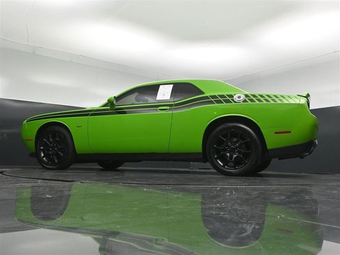 Used 2017 Dodge Challenger GT w/ GT Interior Package AWD/4WD image 33