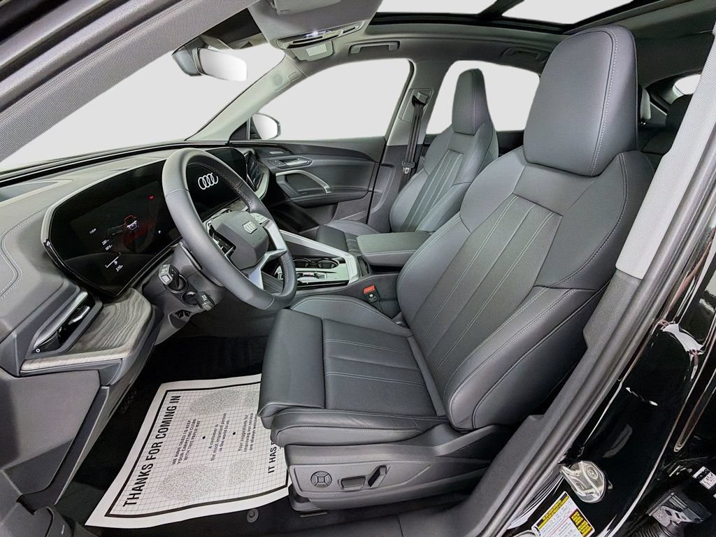 Used 2025 Audi Q5 Premium Plus w/ Premium Plus AWD/4WD image 22