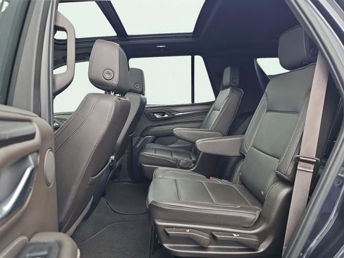 Used 2023 GMC Yukon Denali image 19