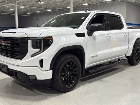 Certified 2024 GMC Sierra 1500 Elevation image 17