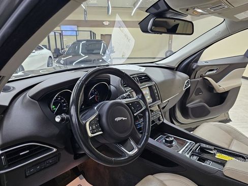 Used 2018 Jaguar F-PACE Prestige AWD/4WD image 20
