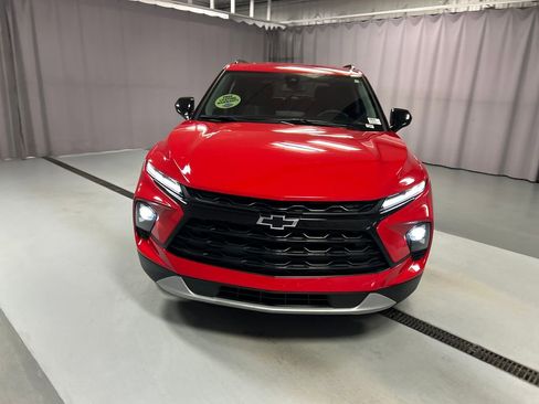 Used 2024 Chevrolet Blazer LT w/ Convenience Package image 2