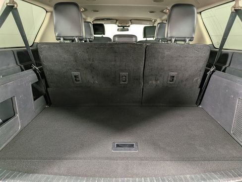 Used 2024 Ford Expedition Max XLT image 10