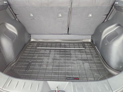 Used 2022 Nissan Leaf SV FWD image 24