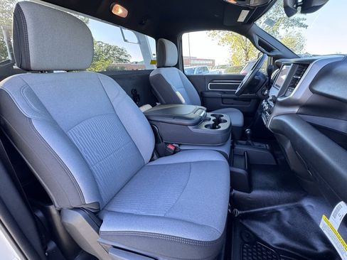 New 2024 RAM 4500 SLT w/ Quick Order Package 2YG SLT image 17