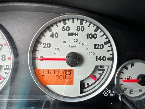 Used 2015 Nissan Xterra PRO-4X w/ Pro-4x Leather Package AWD/4WD image 15