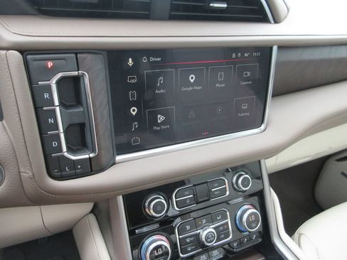 Certified 2024 GMC Yukon Denali w/ Max Trailering Package AWD/4WD image 34