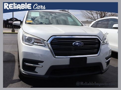 Used 2021 Subaru Ascent Premium w/ Convenience Package image 1