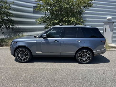 Used 2019 Land Rover Range Rover Supercharged AWD/4WD image 2