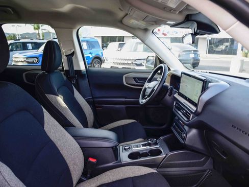 Used 2025 Ford Bronco Sport Big Bend w/ Convenience Package image 16