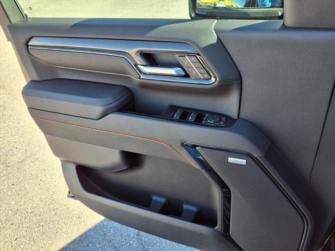 New 2026 GMC Sierra 2500 AT4 w/ AT4 Premium Plus Package image 17