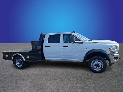 Used 2020 RAM 4500 Tradesman w/ Chrome Appearance Group image 4