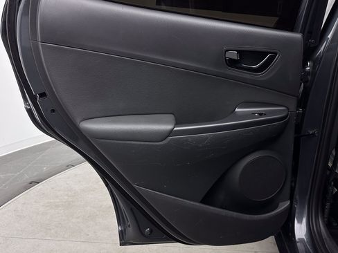 Used 2019 Hyundai Kona Limited FWD image 30