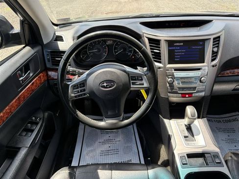 Used 2012 Subaru Outback 3.6R Limited AWD/4WD image 25
