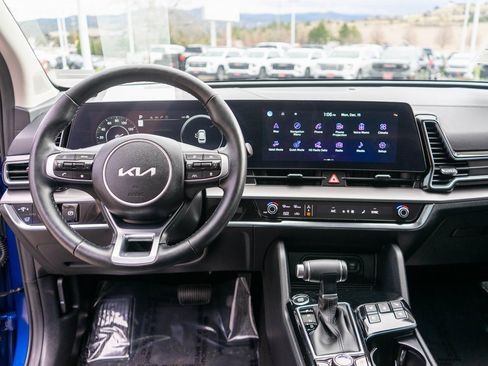 Certified 2025 Kia Sportage SX image 15