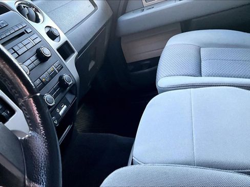 Used 2011 Ford F150 XLT w/ XLT Chrome Pkg AWD/4WD image 17