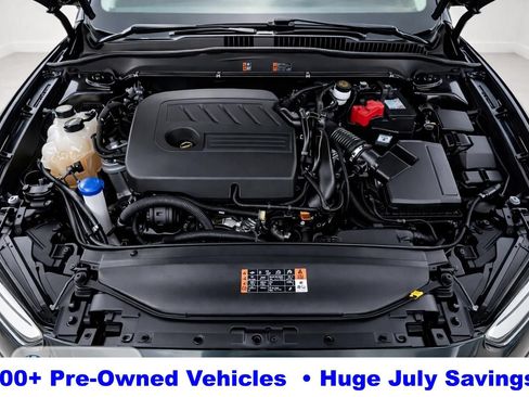 Used 2020 Ford Fusion SE FWD image 22