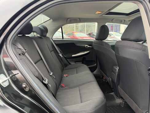 Used 2013 Toyota Corolla S Special Edition image 17