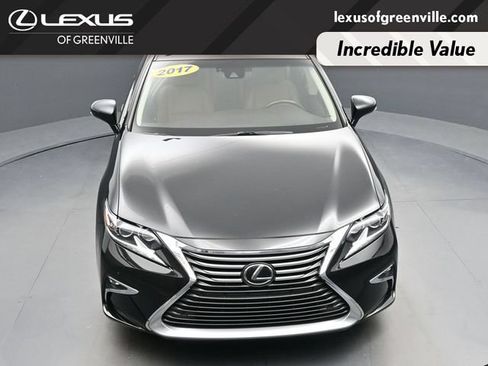 Used 2017 Lexus ES 350 w/ Luxury Package FWD image 37