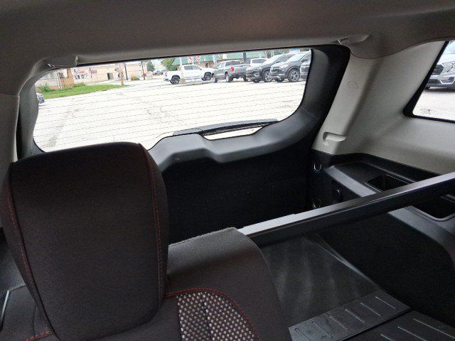 Used 2017 GMC Terrain SLE FWD image 18