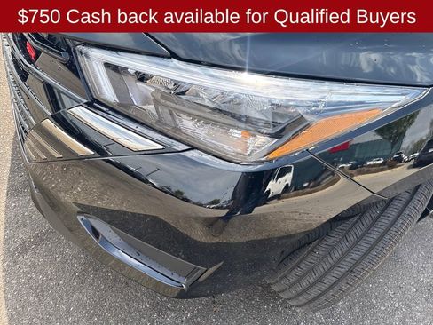 New 2025 Nissan Versa SR w/ Trunk Package image 35