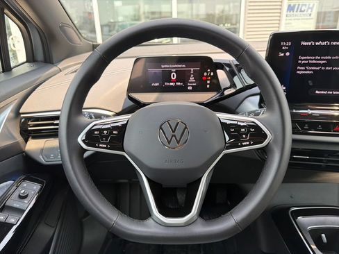 Certified 2023 Volkswagen ID.4 Pro AWD/4WD image 16