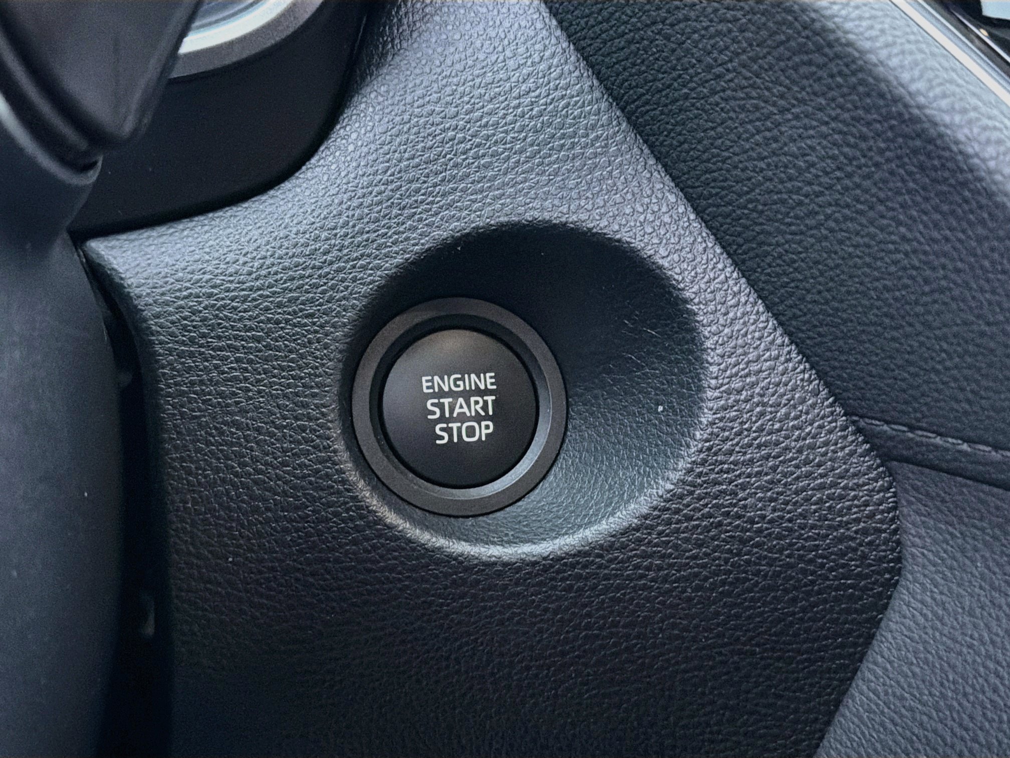 Certified 2026 Toyota Corolla Cross XLE FWD image 15