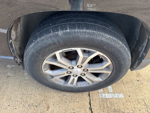 Used 2013 GMC Acadia SLT image 14