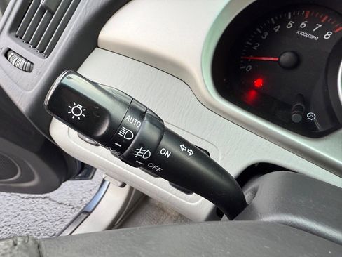 Used 2005 Toyota Highlander Limited image 31