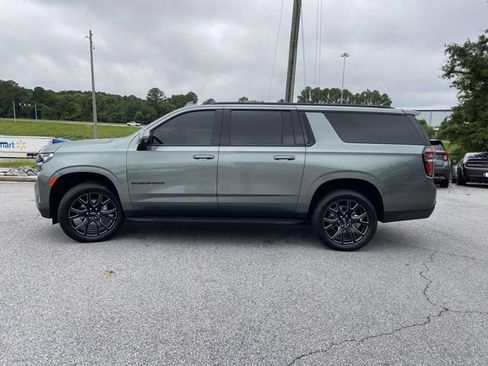 Used 2024 Chevrolet Suburban RST w/ Luxury Package RWD image 6