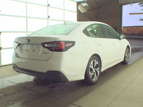 Used 2025 Subaru Legacy Premium AWD/4WD image 5