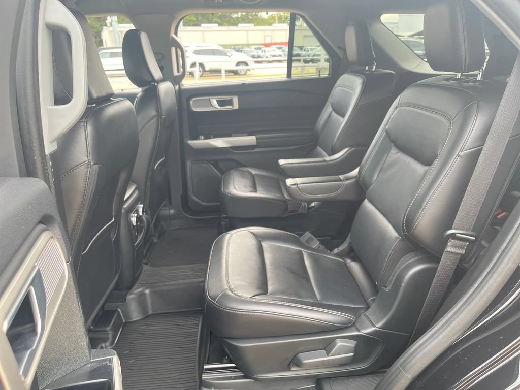 Used 2024 Ford Explorer Limited RWD image 26