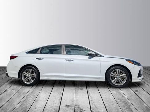 Used 2018 Hyundai Sonata SEL w/ Cargo Package FWD image 3
