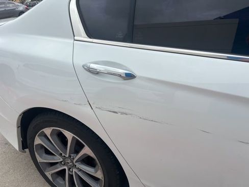 Used 2014 Honda Accord Sport image 11