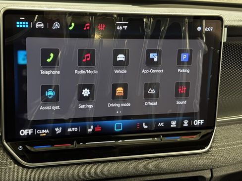 New 2026 Volkswagen Tiguan S image 24